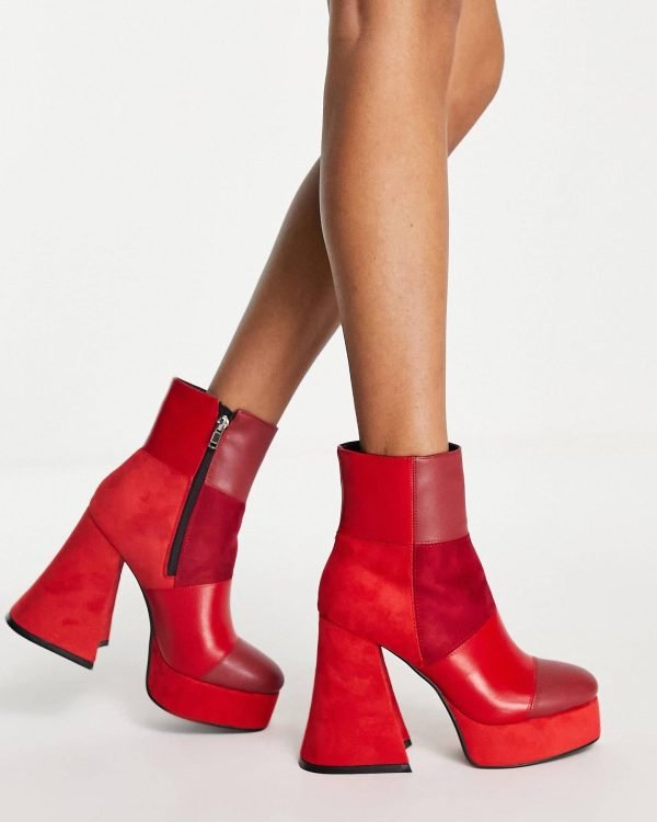 Boots in red mix colour 3