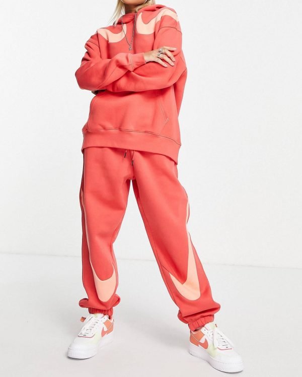 Nike joggers set in lobster color 3