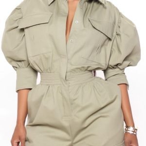 Stylish jumpsuit in olive colour 1
